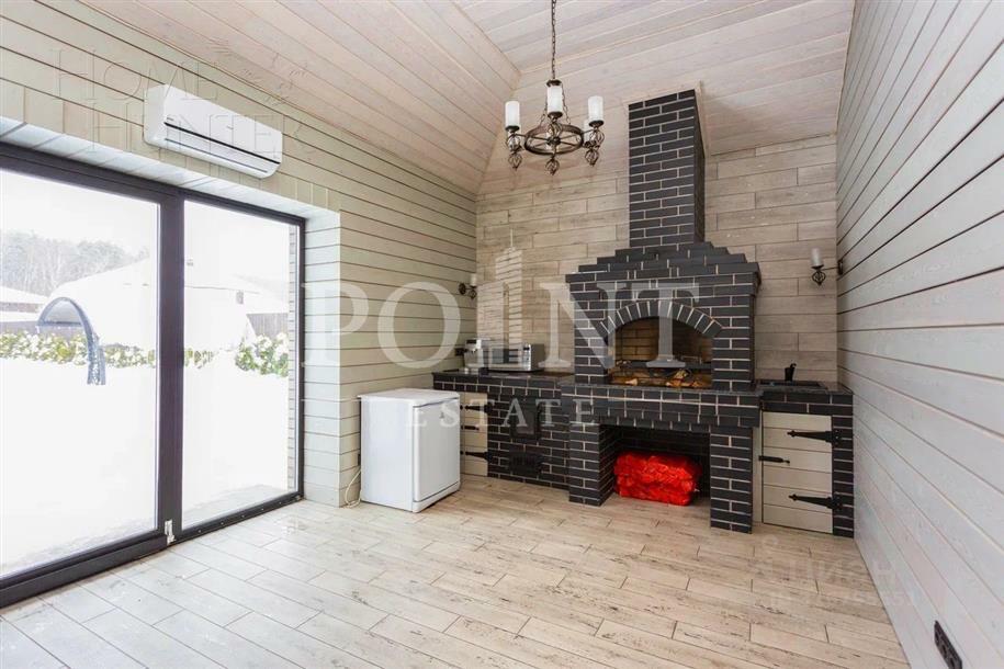 2-этажный коттедж 325 м² с отделкой