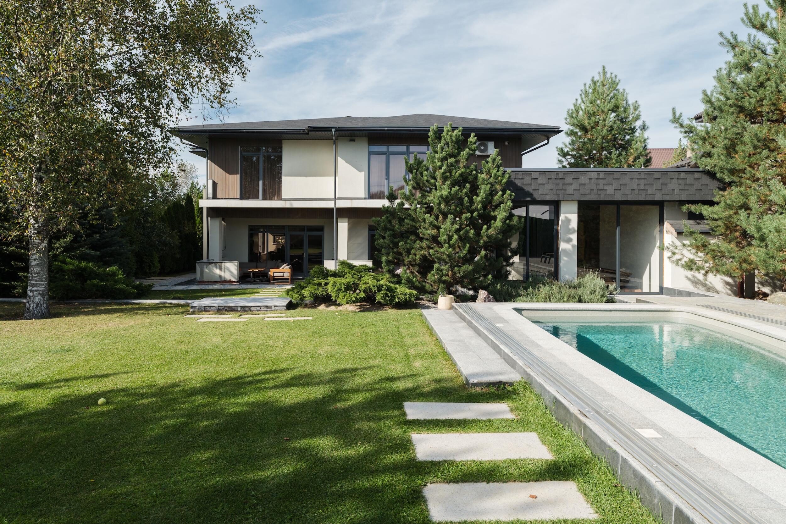 2-этажный коттедж 487 м² с отделкой