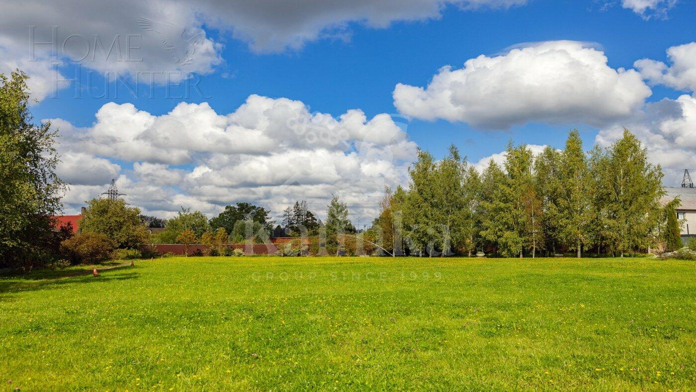 2-этажный коттедж 2 500 м² с отделкой