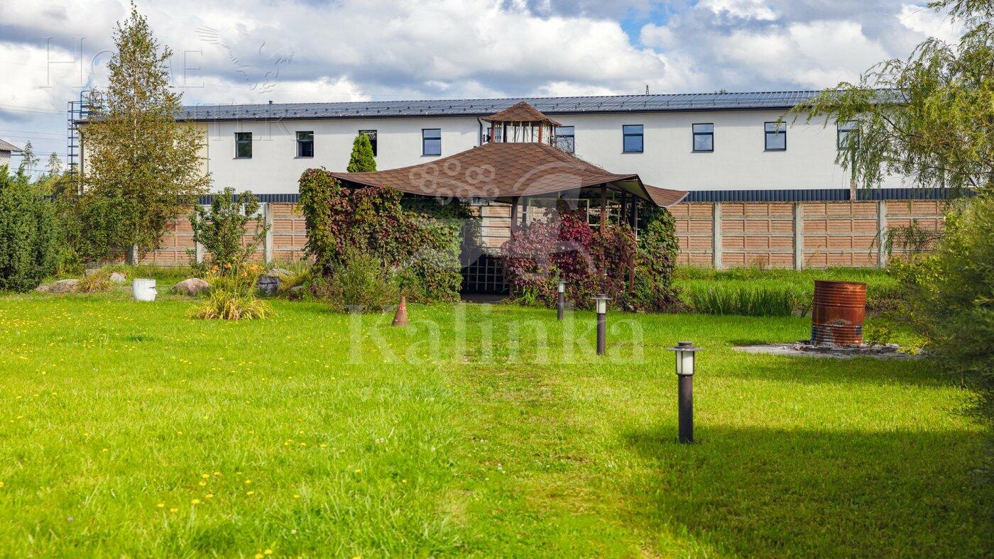 2-этажный коттедж 2 500 м² с отделкой