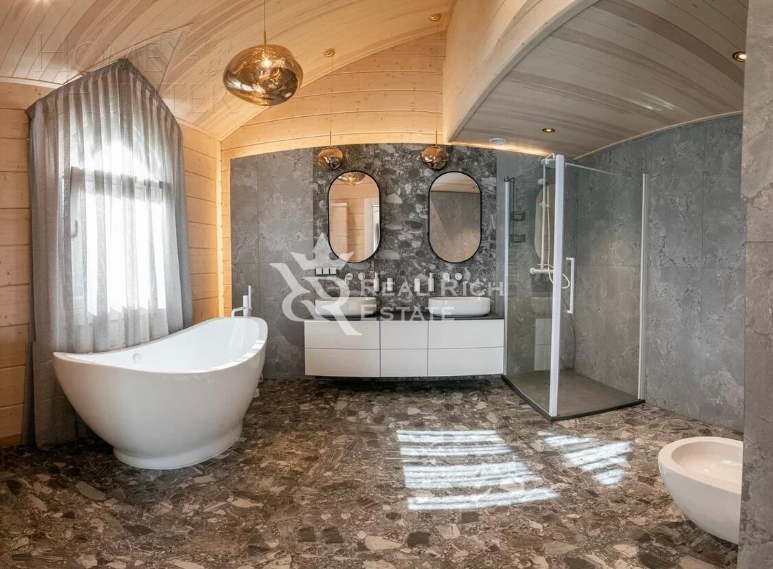 2-этажный коттедж 630 м² с отделкой