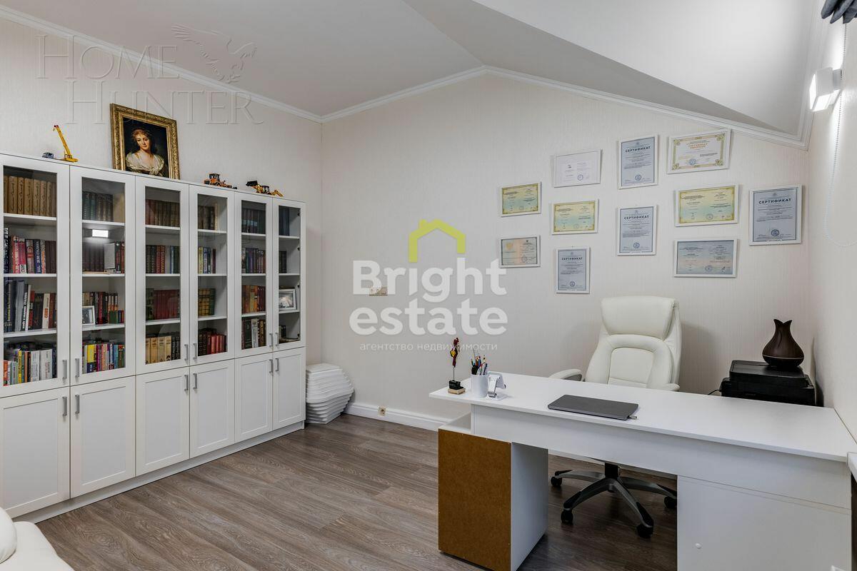 3-этажный коттедж 420 м² с отделкой