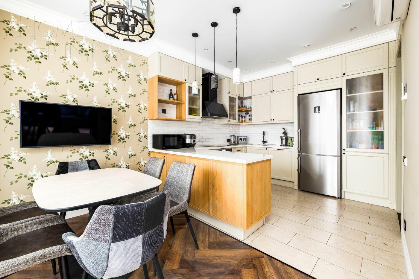 3-КОМН. КВАРТИРА С ОТДЕЛКОЙ 93 М² НА 13 ЭТАЖЕ