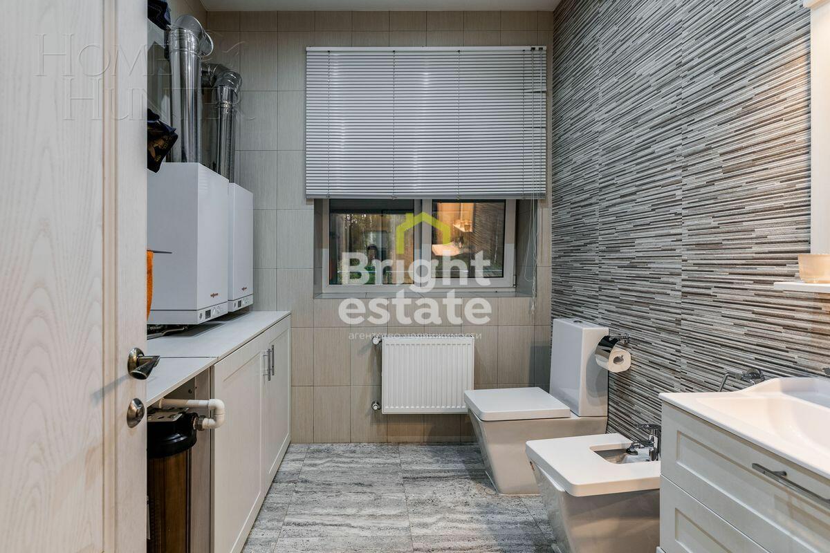 3-этажный коттедж 420 м² с отделкой