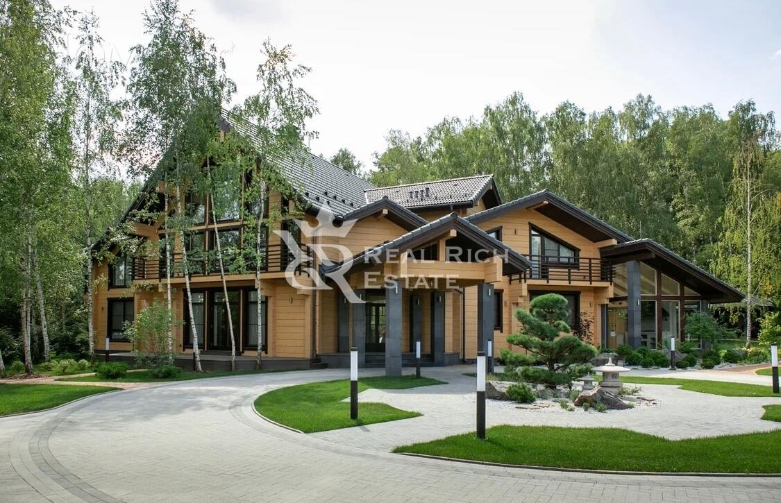 2-этажный коттедж 630 м² с отделкой