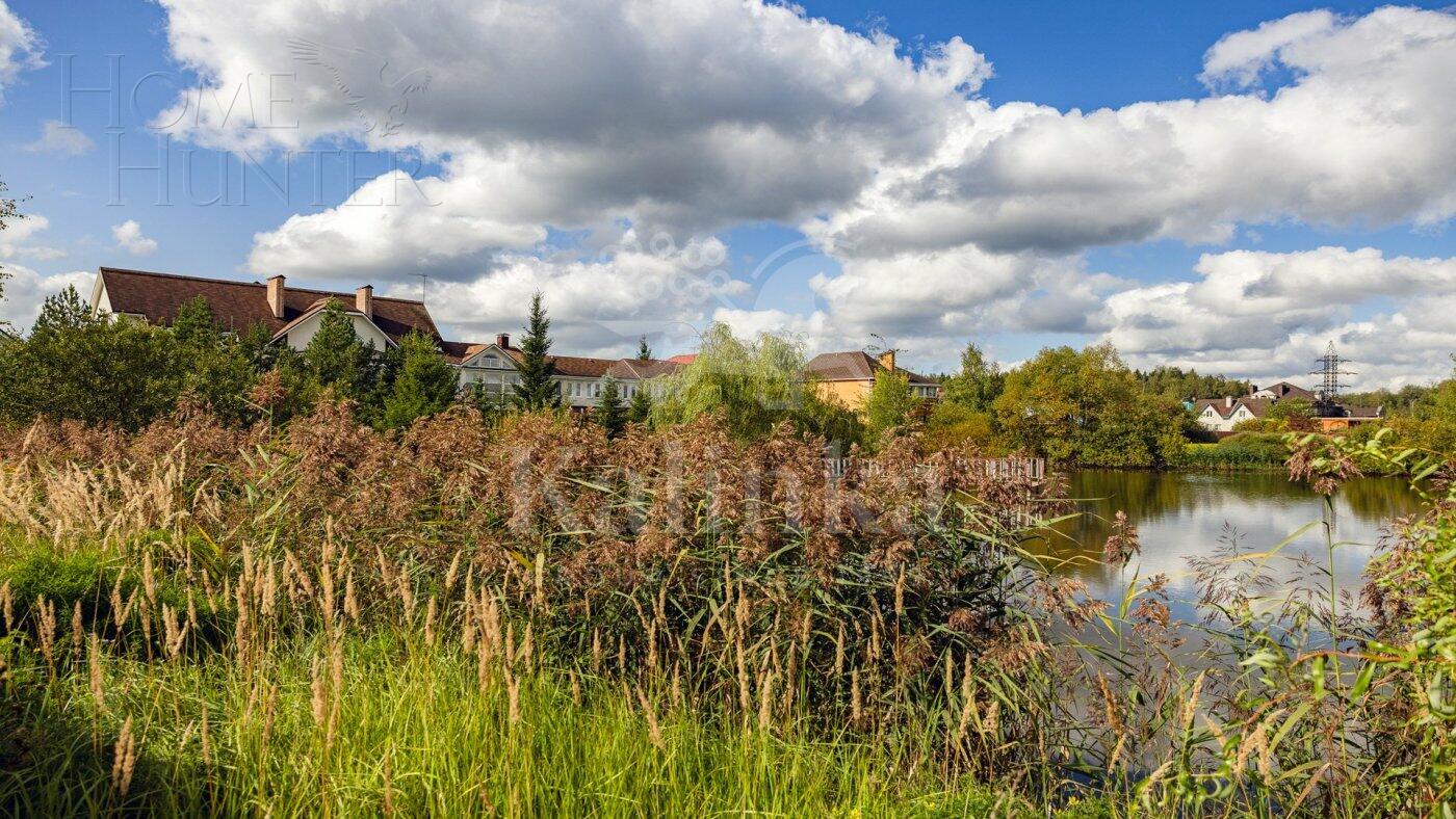 2-этажный коттедж 2 500 м² с отделкой