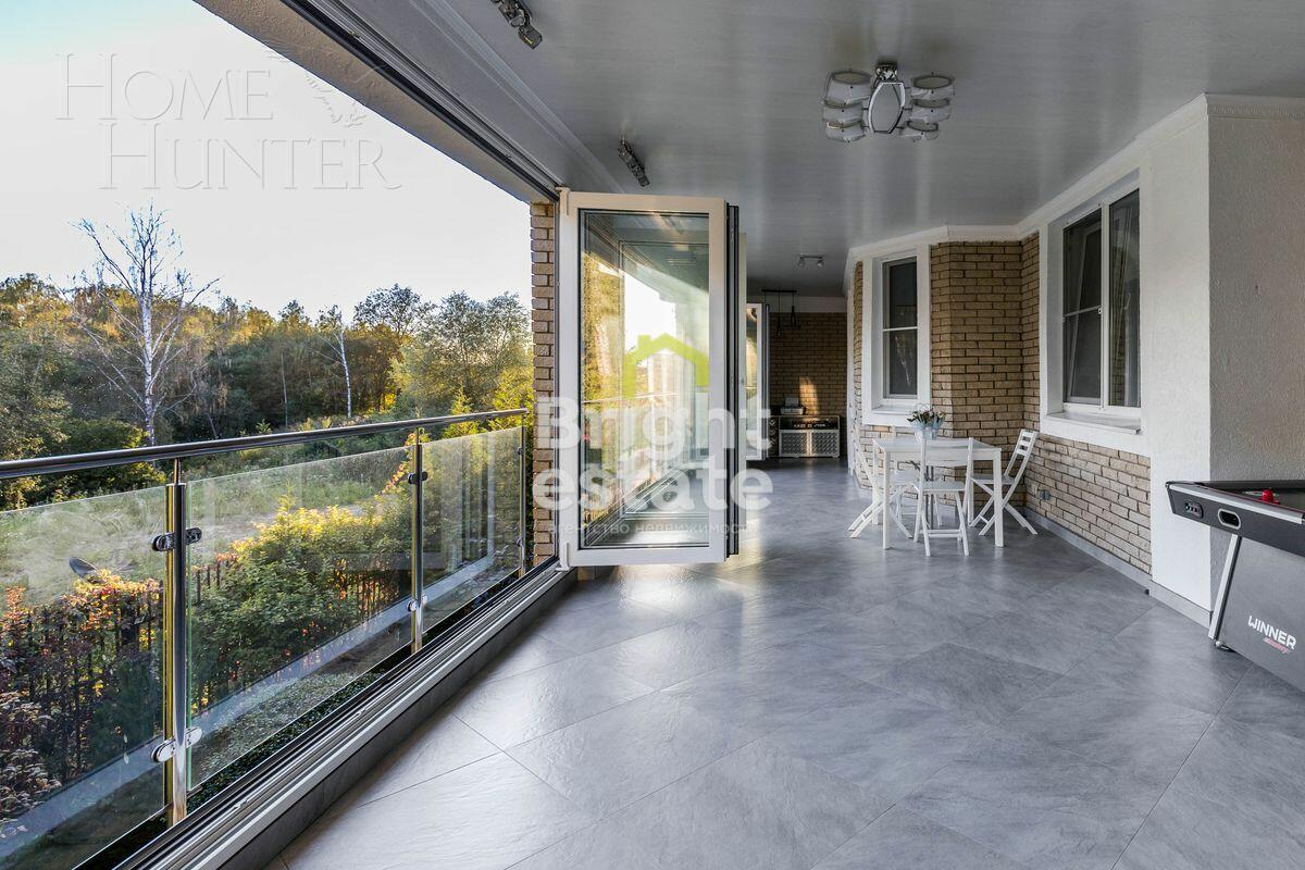 3-этажный коттедж 420 м² с отделкой