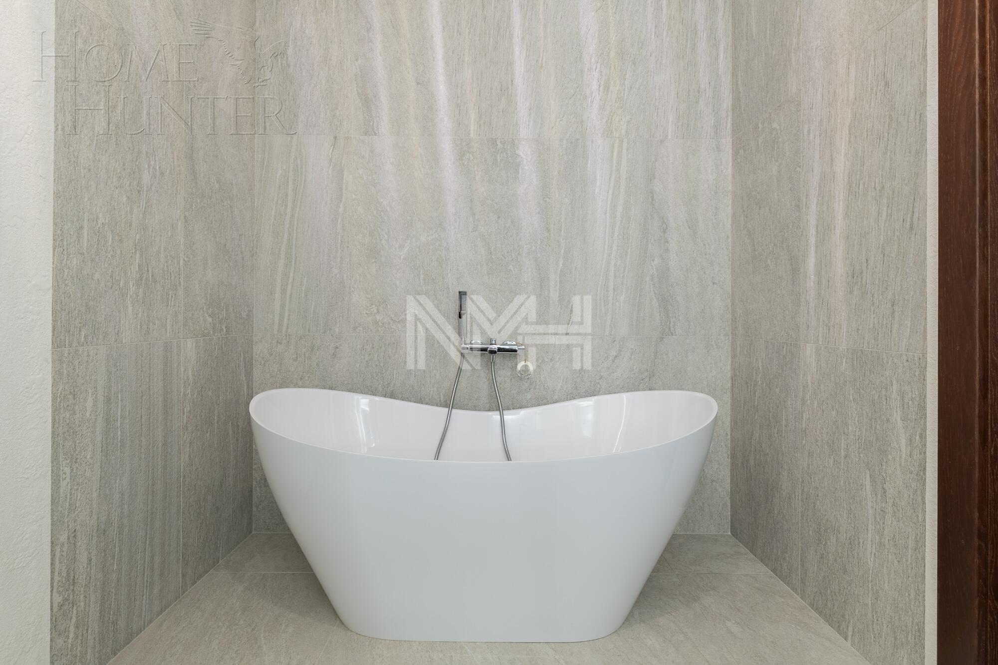 2-этажный коттедж 487 м² с отделкой