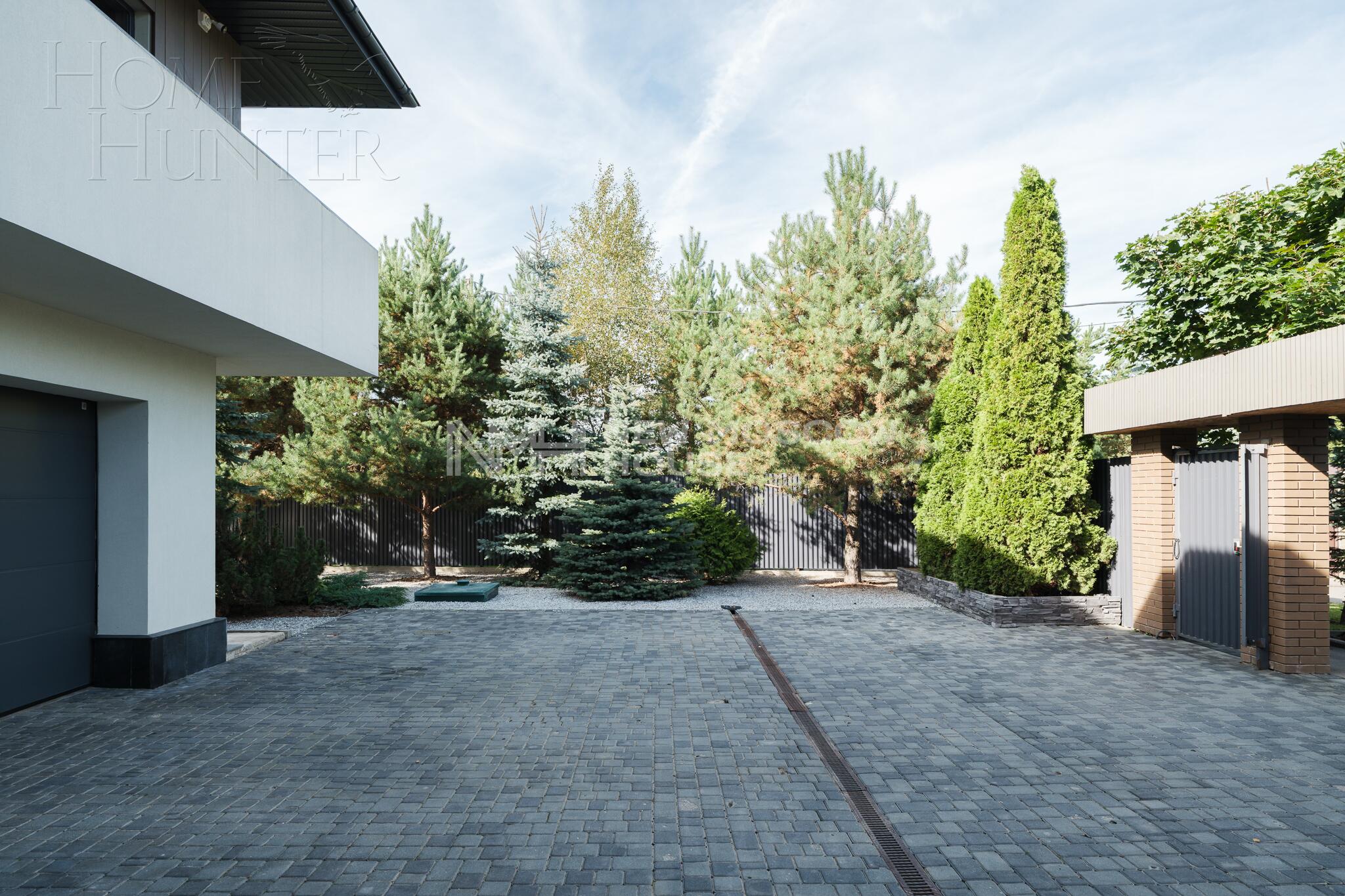 2-этажный коттедж 487 м² с отделкой