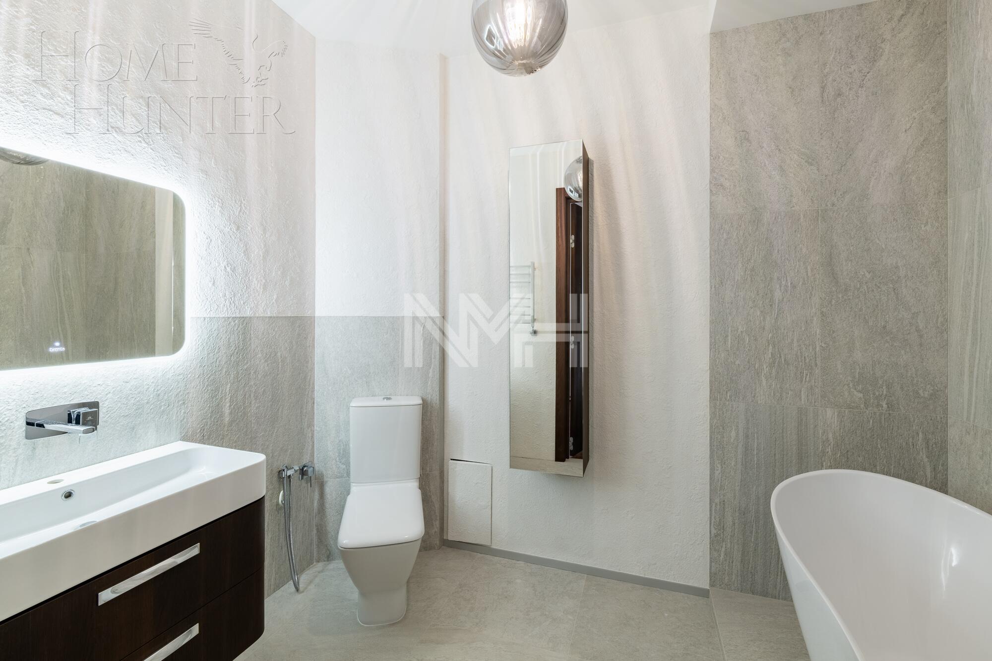 2-этажный коттедж 487 м² с отделкой