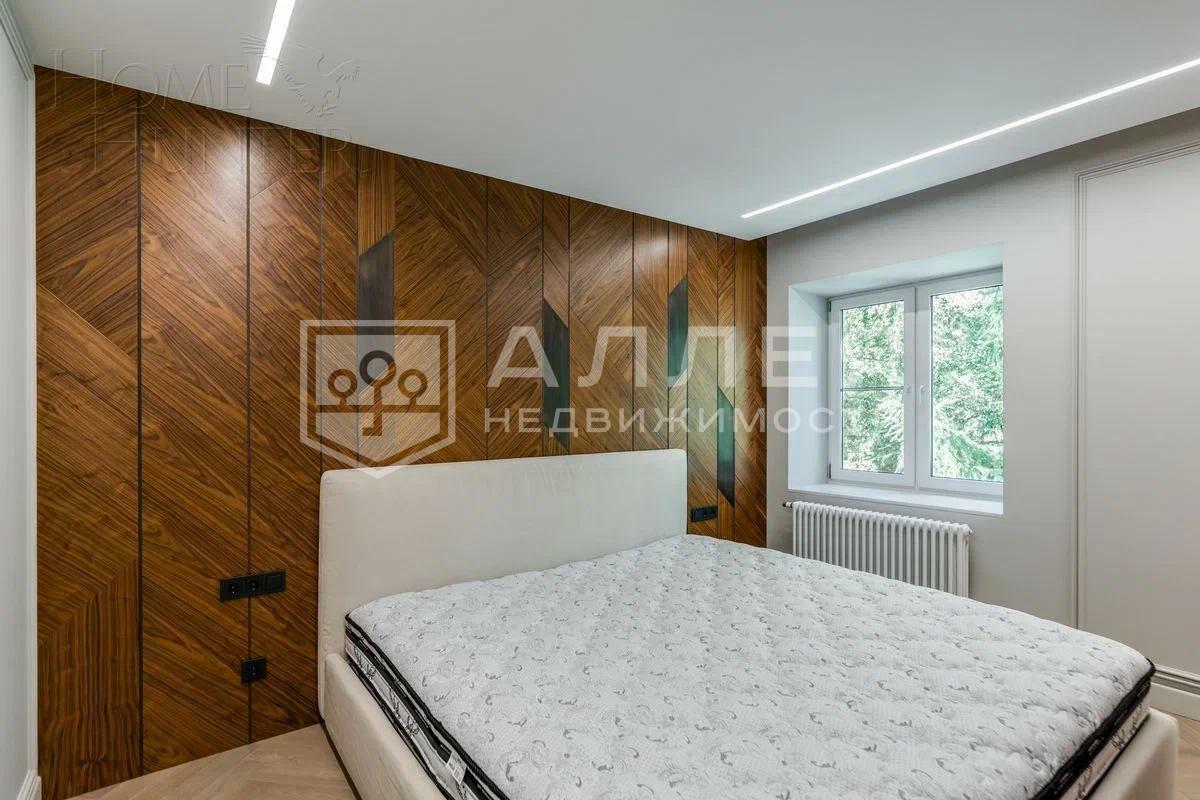 2-этажный коттедж 370 м² с отделкой