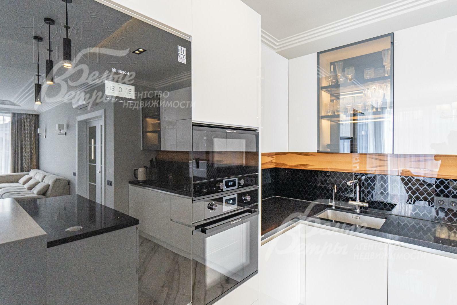 3-этажный коттедж 535 м² с отделкой