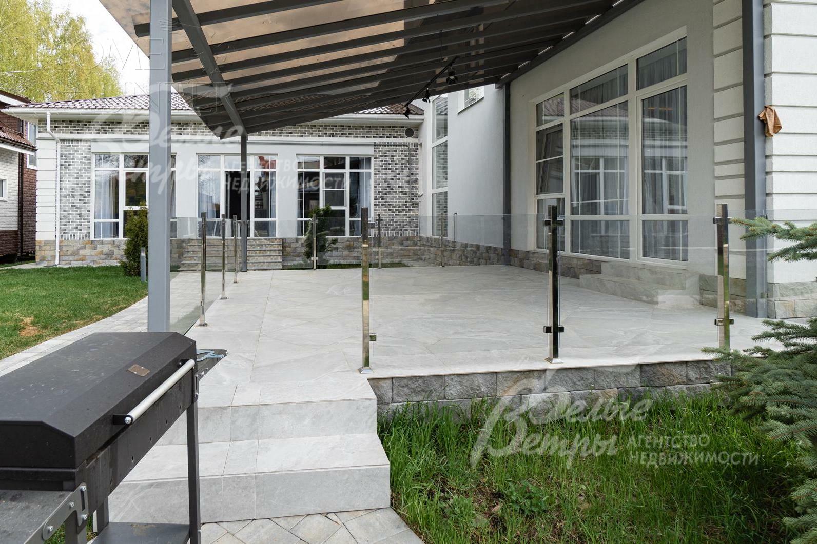 3-этажный коттедж 535 м² с отделкой