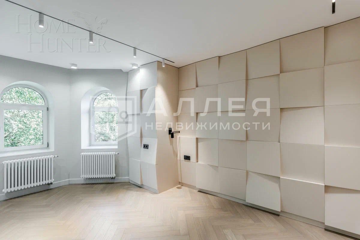 2-этажный коттедж 370 м² с отделкой