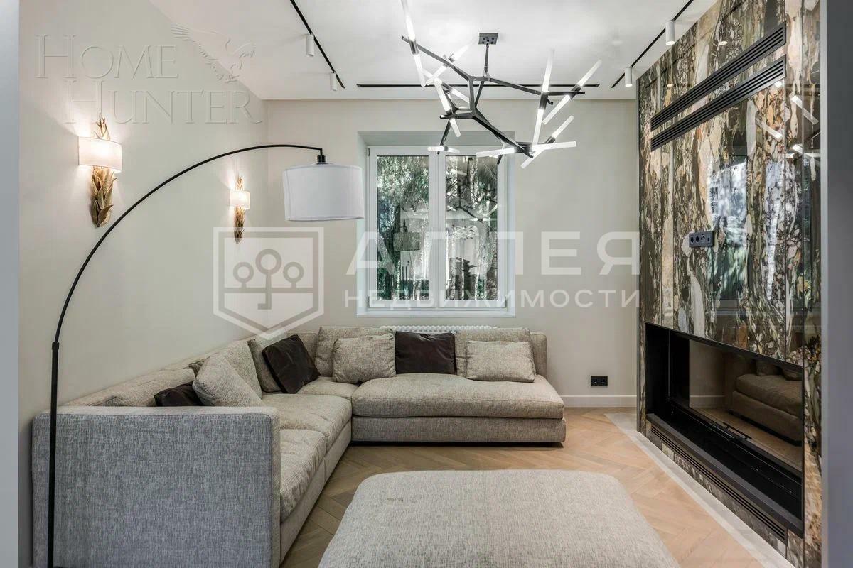 2-этажный коттедж 370 м² с отделкой