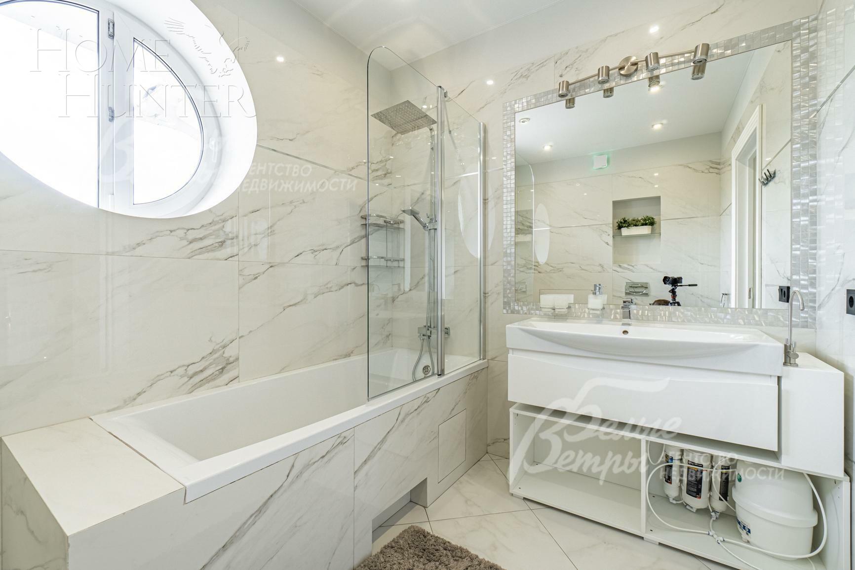 3-этажный коттедж 535 м² с отделкой