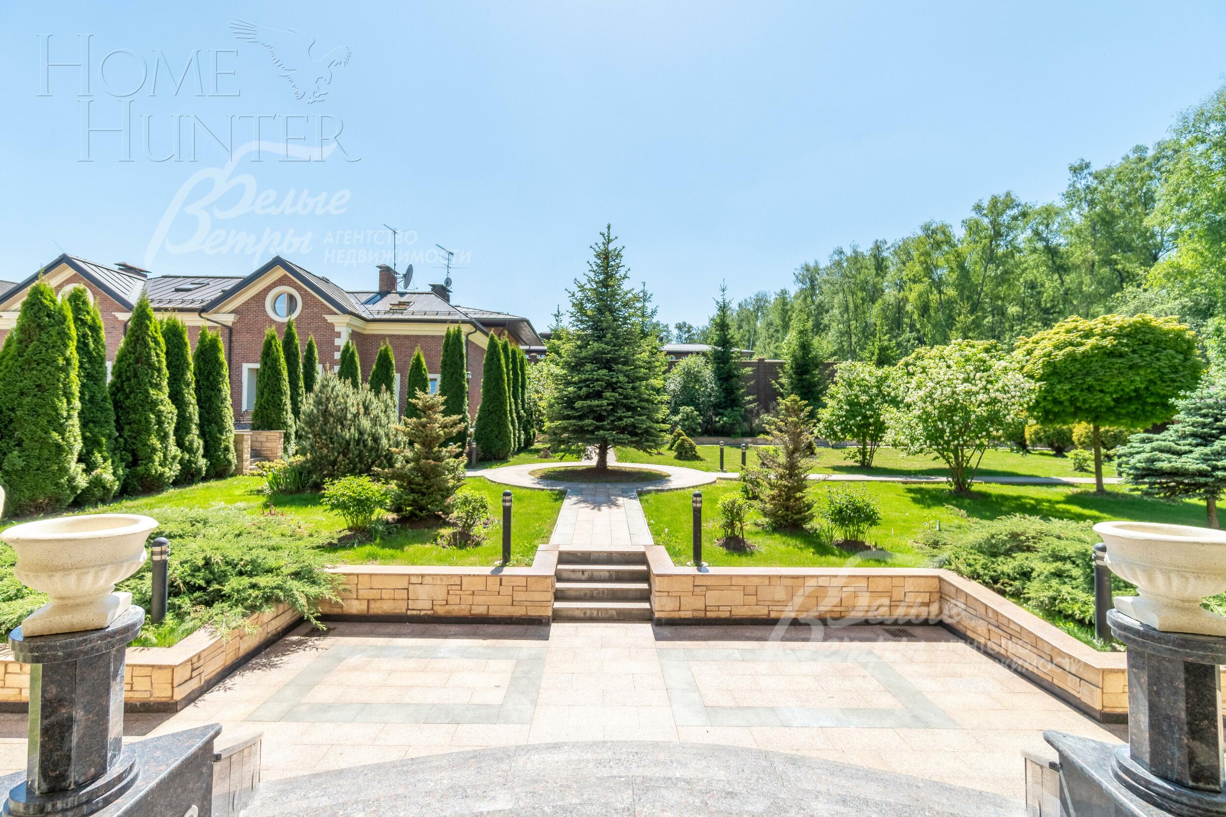 2-этажный коттедж 1 580 м² без отделки