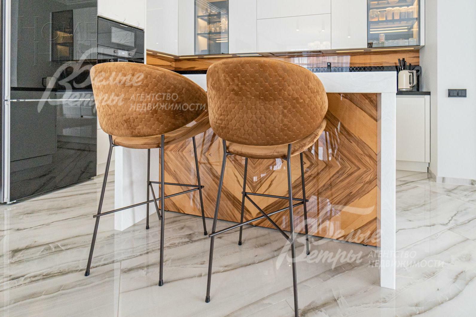 3-этажный коттедж 535 м² с отделкой