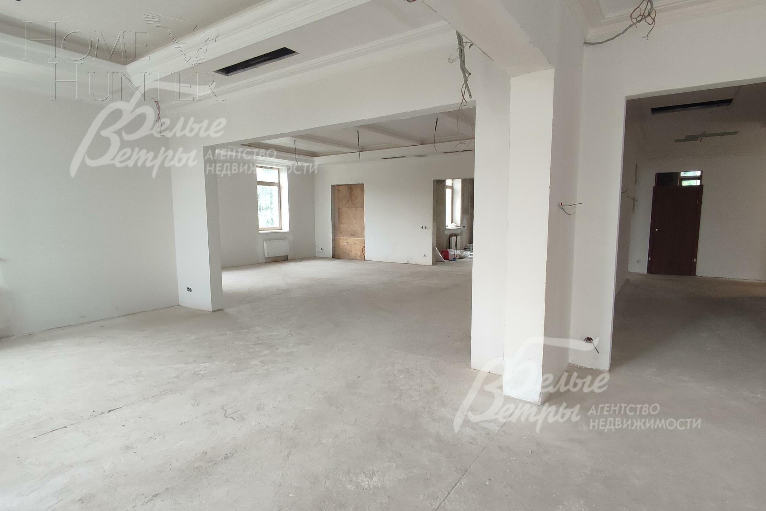 2-этажный коттедж 1 580 м² без отделки