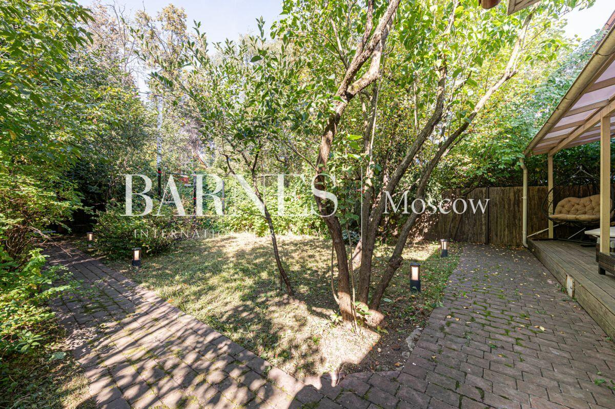 2-этажный таунхаус 256.7 м² с отделкой