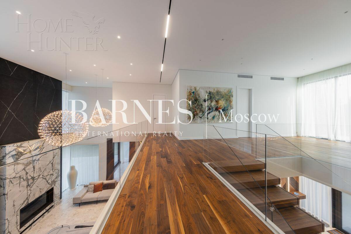 2-этажный коттедж 1 000 м² с отделкой