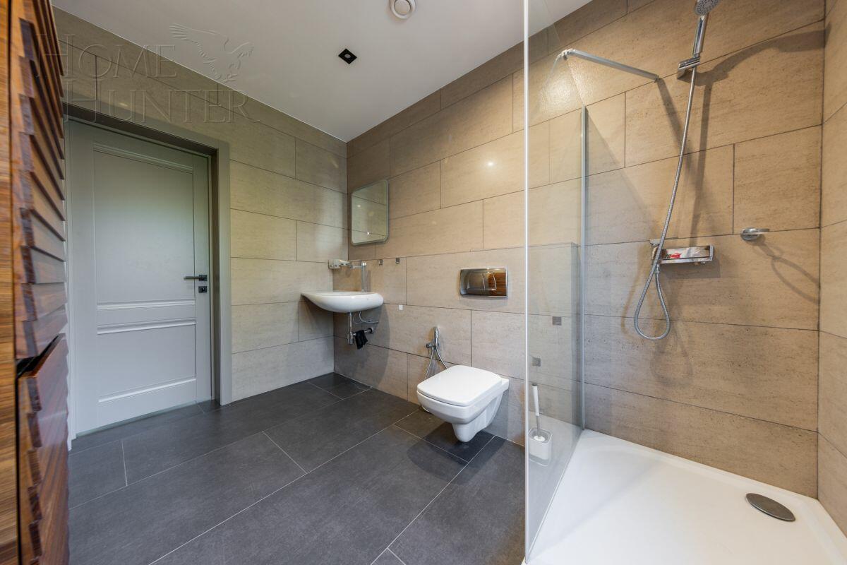 3-этажный коттедж 315 м² с отделкой