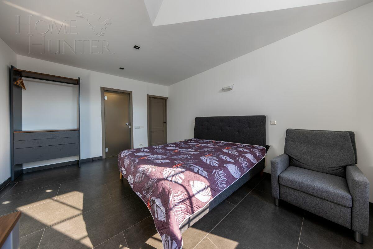 3-этажный коттедж 315 м² с отделкой