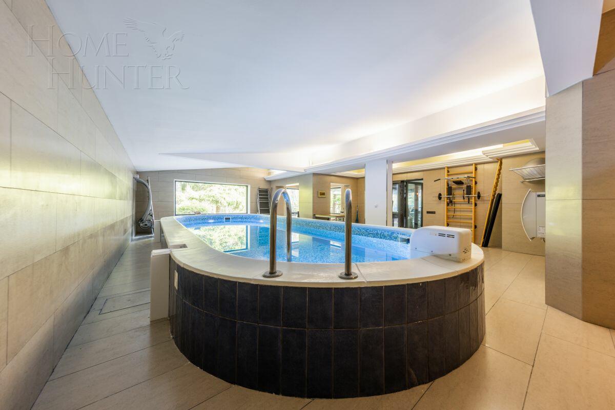 3-этажный коттедж 315 м² с отделкой