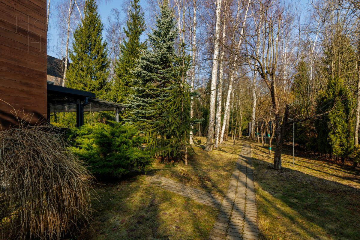 3-этажный коттедж 315 м² с отделкой