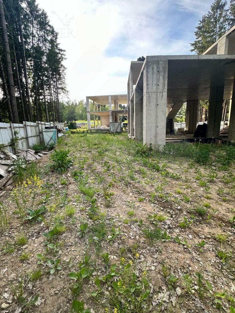 2-этажный коттедж 500 м² без отделки