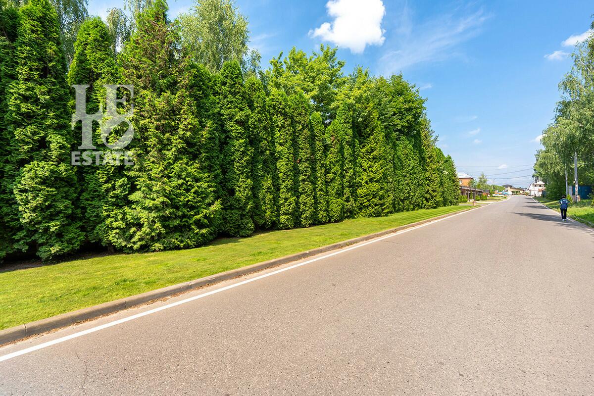 4-этажный таунхаус 220 м² с отделкой