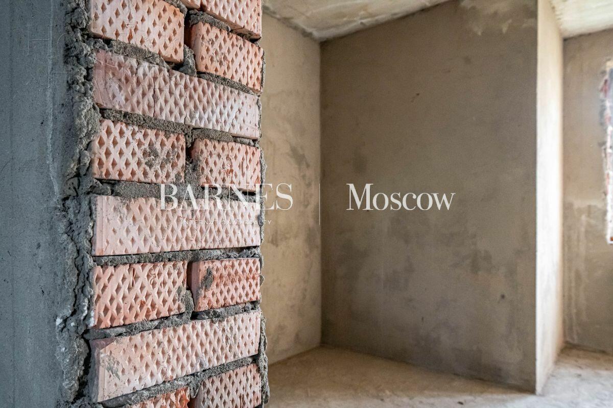 2-этажный коттедж 635.2 м² без отделки