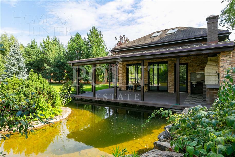 3-этажный коттедж 860 м² с отделкой