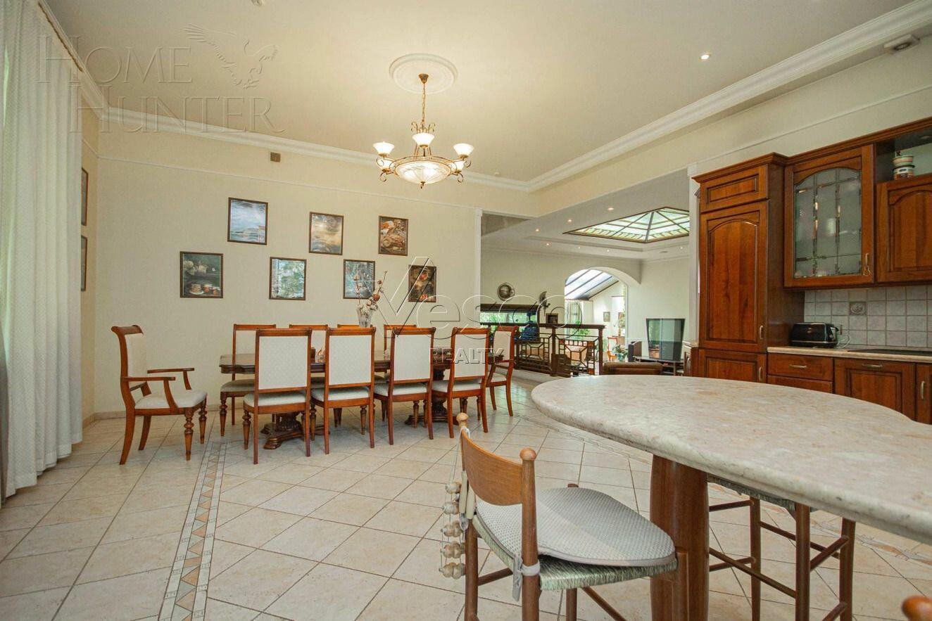 2-этажный коттедж 462 м² с отделкой