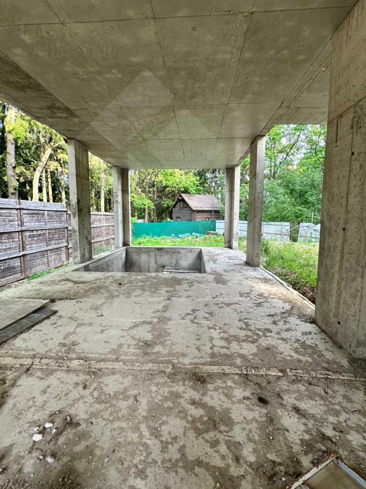 2-этажный коттедж 500 м² без отделки