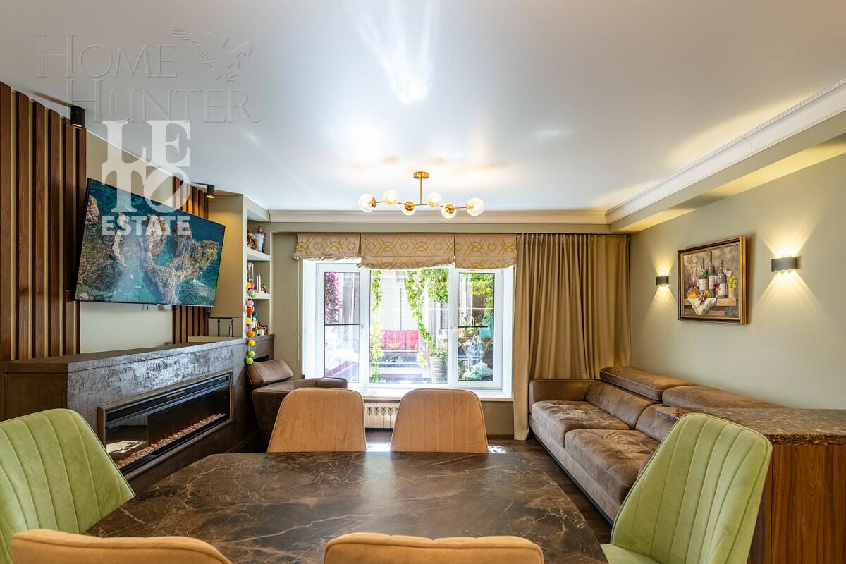 4-этажный таунхаус 220 м² с отделкой