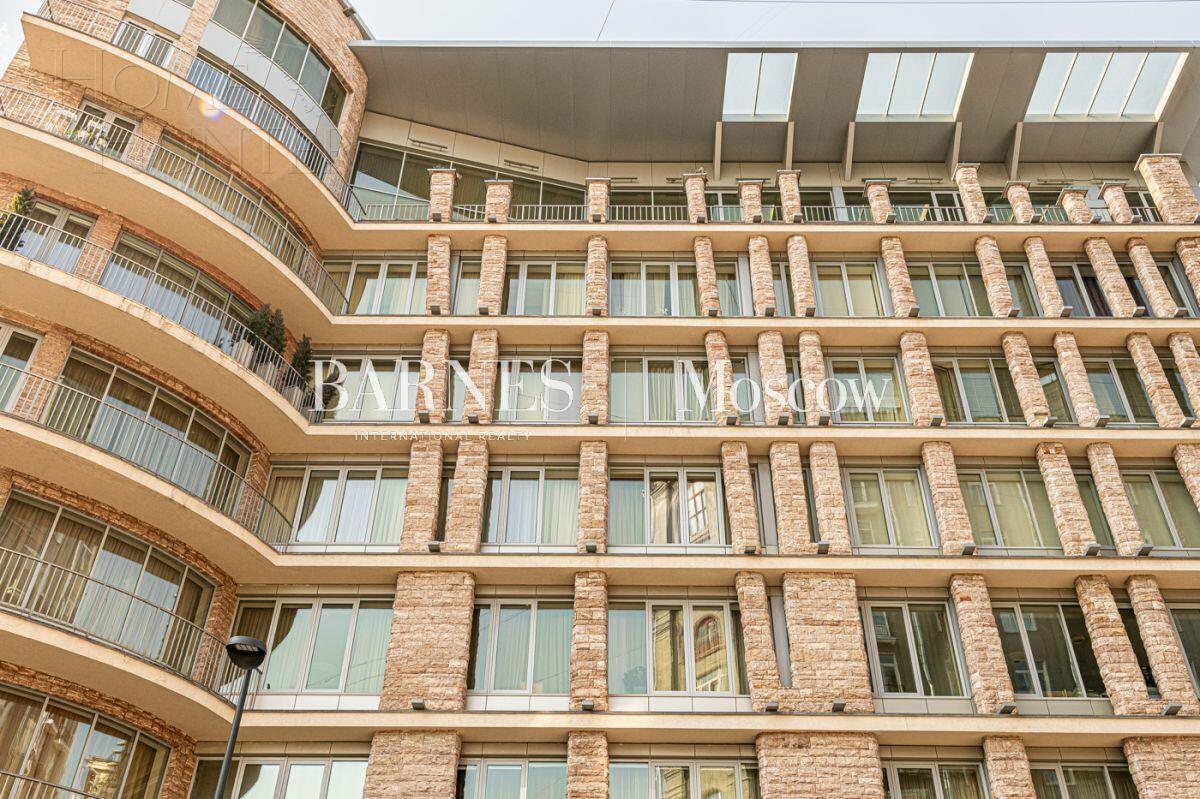 2-КОМН. КВАРТИРА С ОТДЕЛКОЙ 125.4 М² НА 8 ЭТАЖЕ