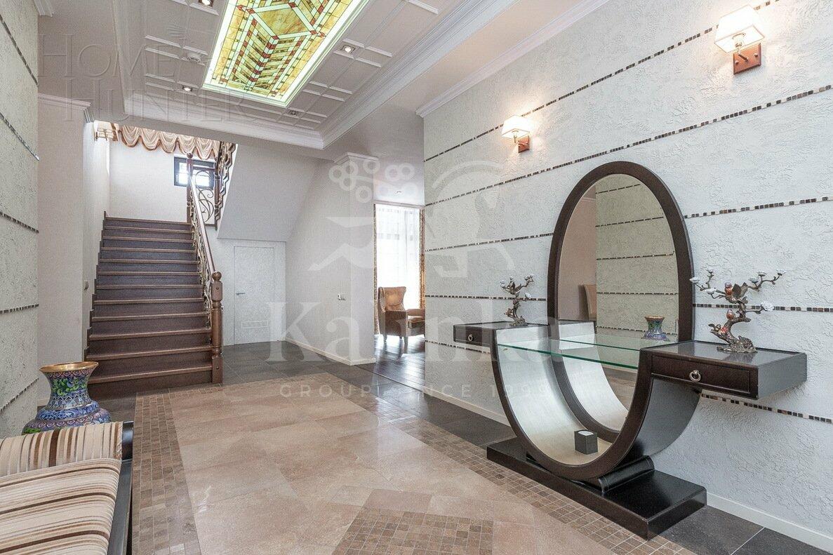 2-этажный коттедж 528 м² с отделкой