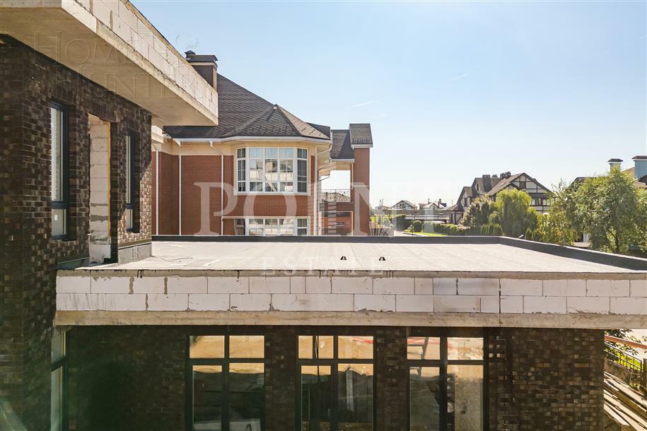 2-этажный коттедж 340 м² без отделки