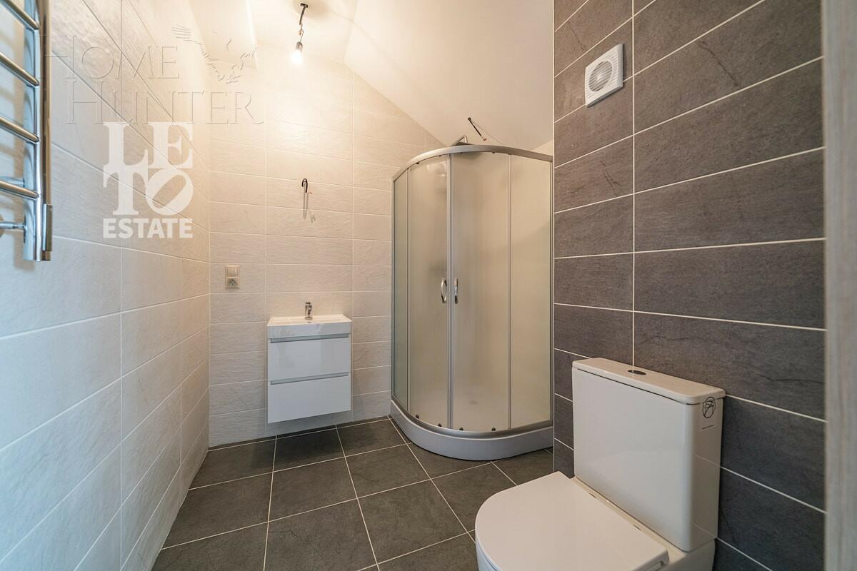 2-этажный таунхаус 286.7 м² с отделкой