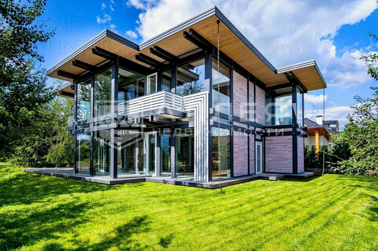 2-этажный коттедж 350 м² с отделкой