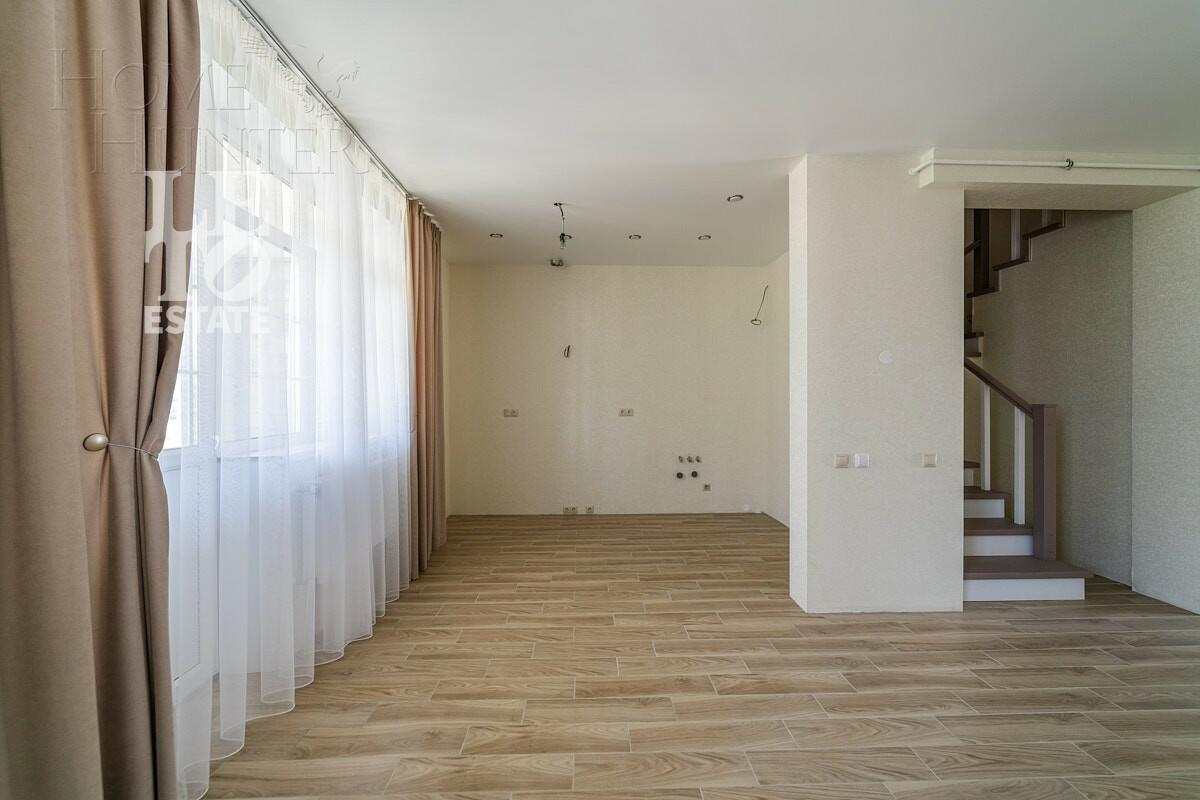 2-этажный таунхаус 286.7 м² с отделкой