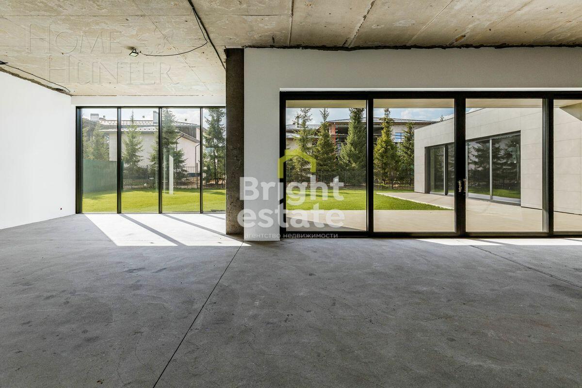 2-этажный коттедж 891 м² без отделки