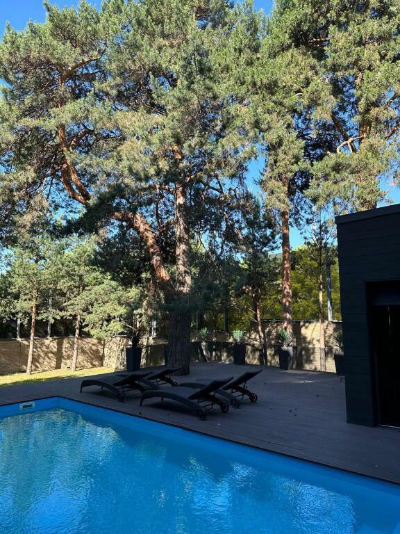 2-этажный коттедж 450 м² с отделкой