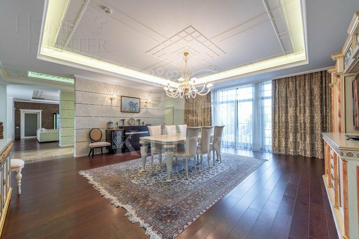 2-этажный коттедж 528 м² с отделкой