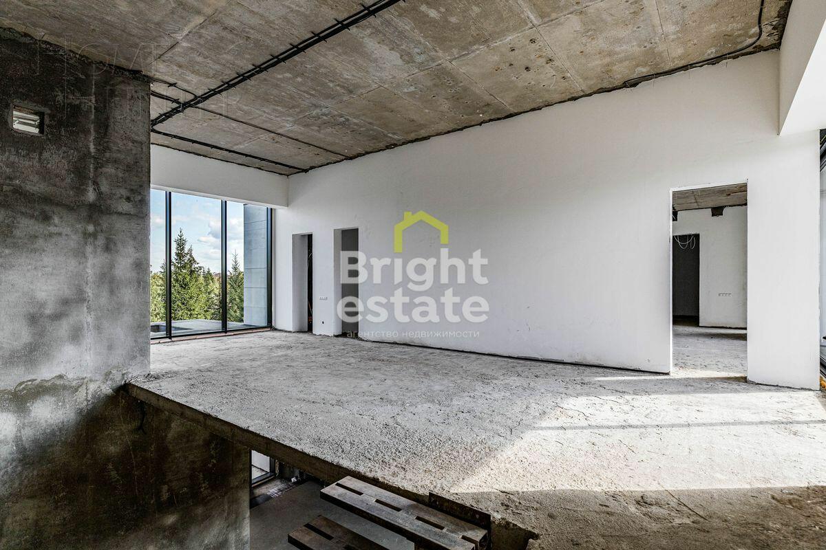 2-этажный коттедж 891 м² без отделки