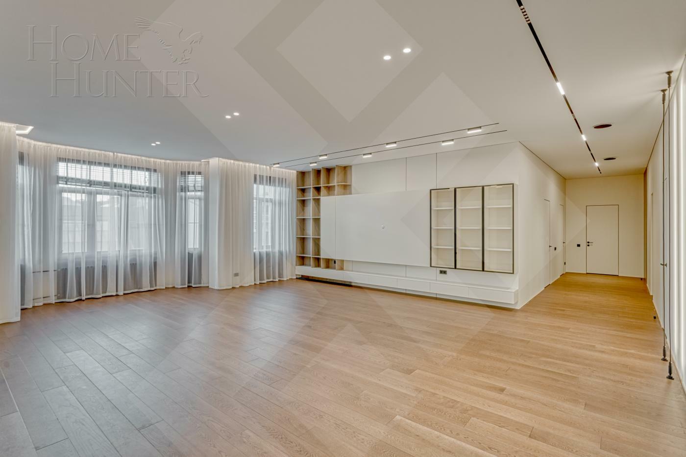 4-КОМН. КВАРТИРА С ОТДЕЛКОЙ 250.25 М² НА 4 ЭТАЖЕ