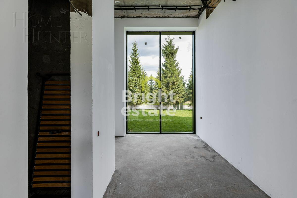 2-этажный коттедж 891 м² без отделки