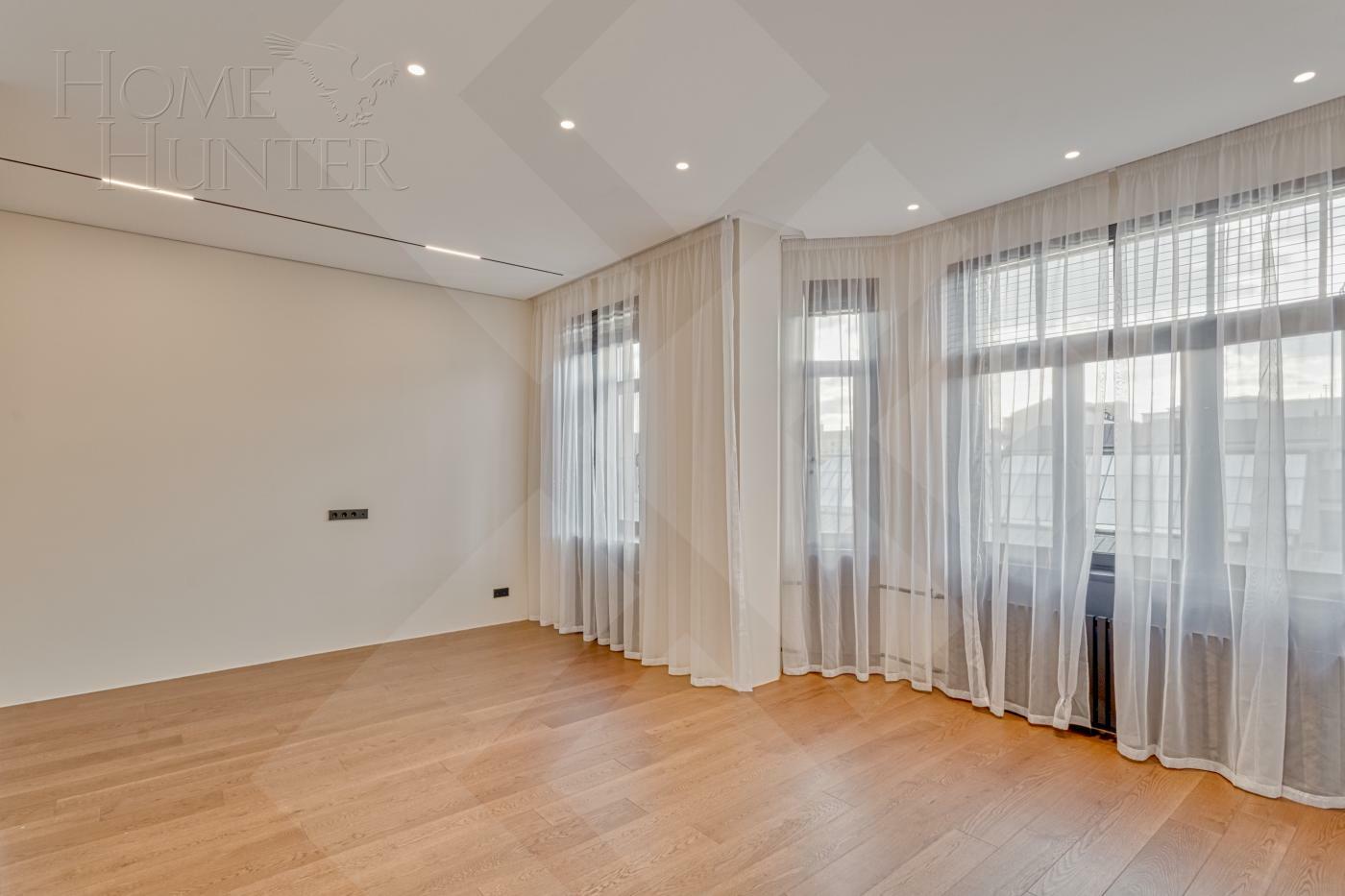 4-КОМН. КВАРТИРА С ОТДЕЛКОЙ 250.25 М² НА 4 ЭТАЖЕ