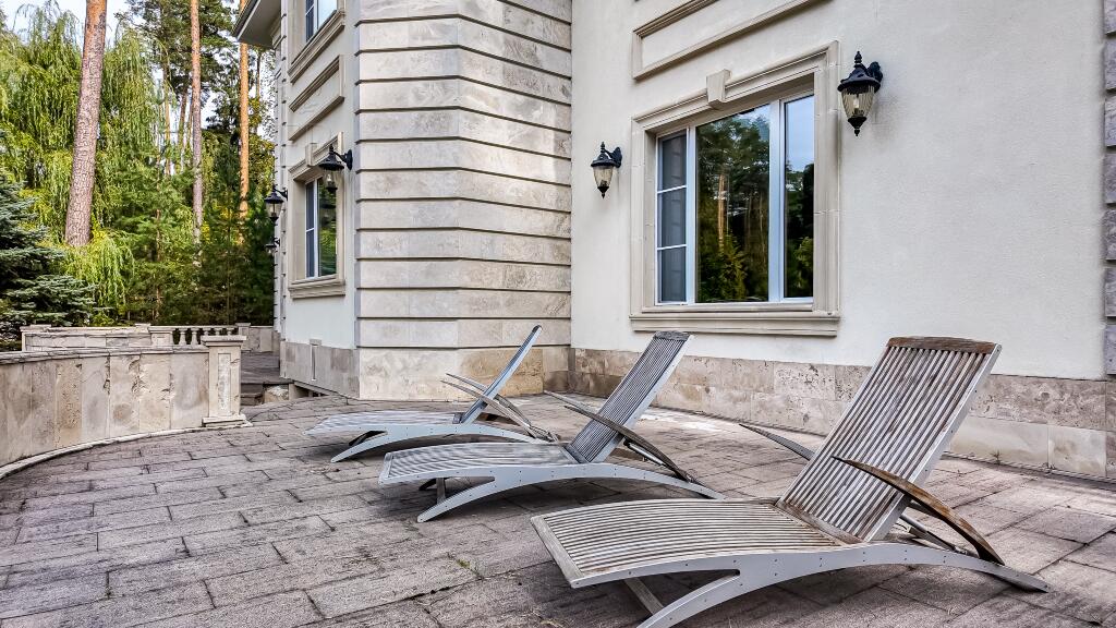 2-этажный коттедж 696 м² с отделкой